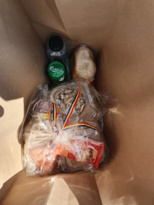 Când se dau de pomană hainele decedatului. De ce nu este bine să le păstrezi