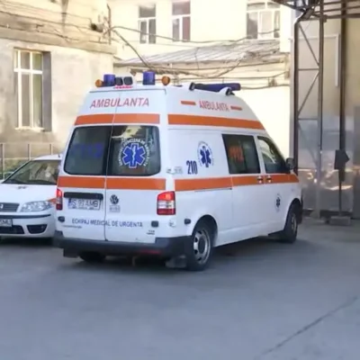 Vacanță de coșmar la Băile Felix. Peste 20 de copii s-au îmbolnăvit, iar un părinte acuză: „copilaşi muşcaţi de ploşniţe”
