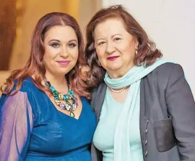 Oana Roman făcea curat în telefon când a găsit această imagine. Este ultima fotografie cu mama sa: „Am rămas cu amintirea”