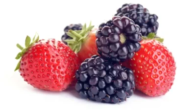 Fructul pe care mulți îl au în curte, dar nu știu că luptă cu diabetul, hipertensiunea și tumorile