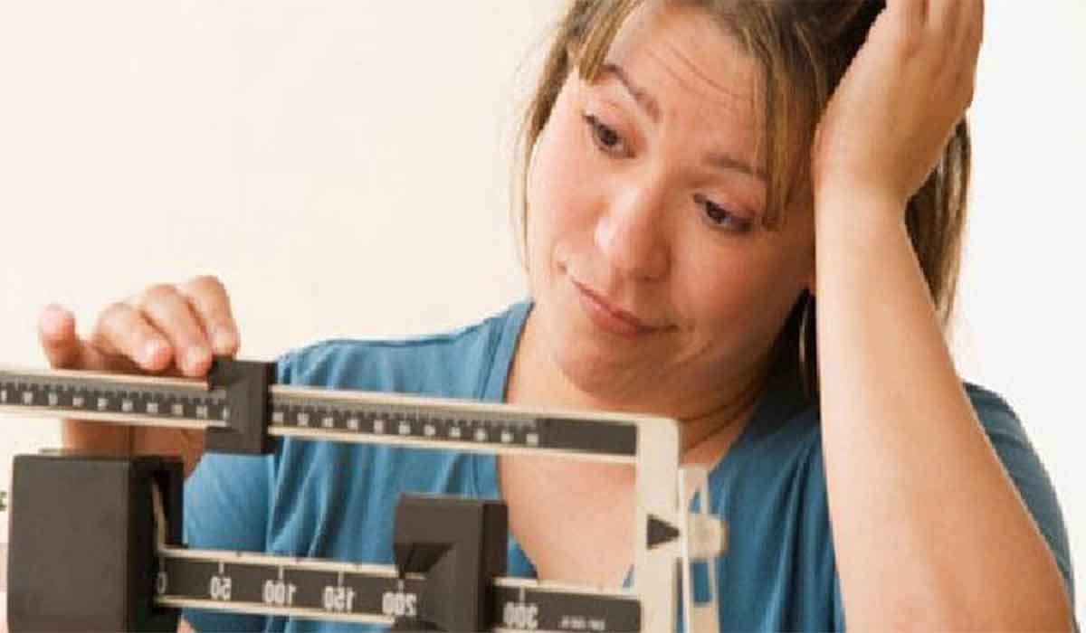 Nu doar MÂNCAREA îngrașă: motivele ASCUNSE pentru care aduni KILOGRAME în plus sunt…