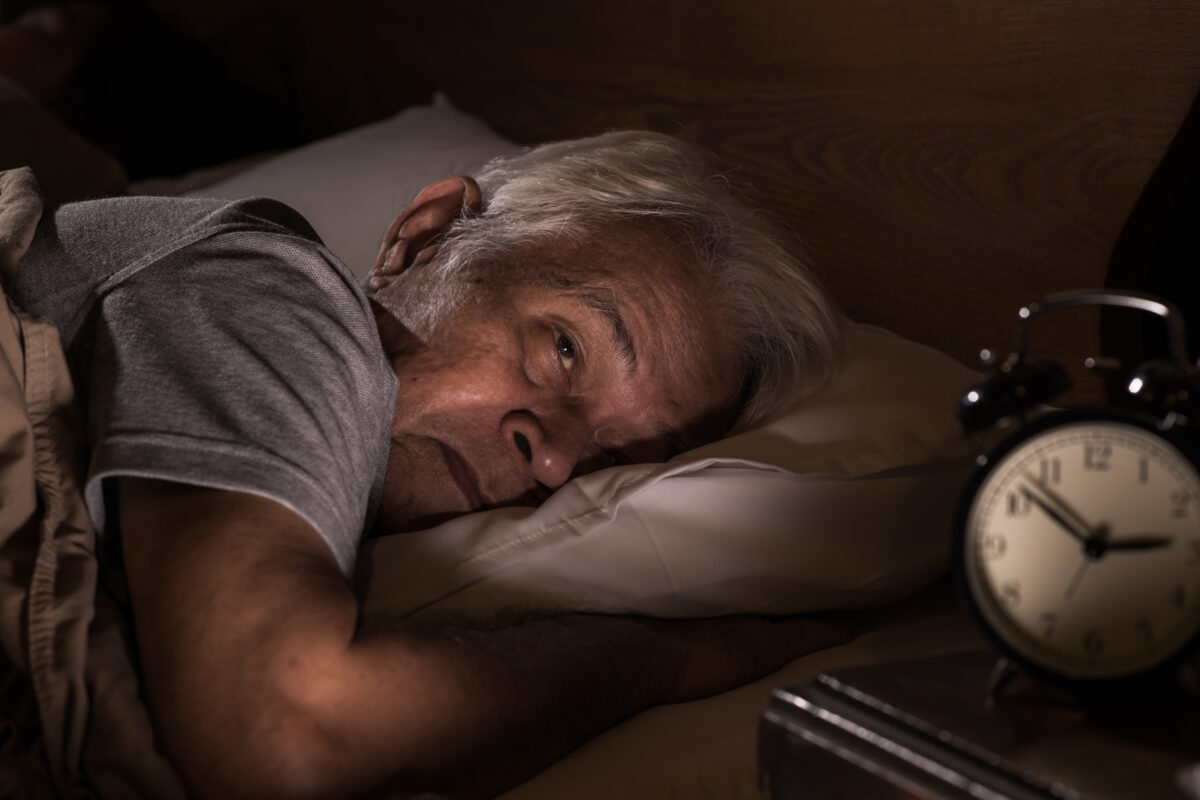 BĂTRÂNII nu sufereau de insomnie pentru că foloseau acest REMEDIU natural numit…