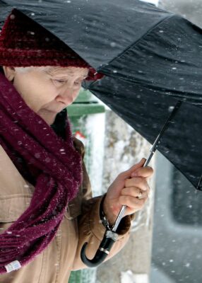 VREMEA se SCHIMBĂ RADICAL, iar meteorologii anunță că rafalele vor atinge viteze de…