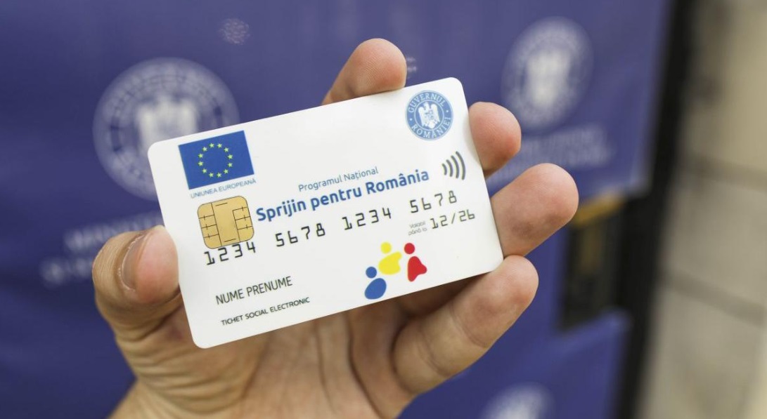 SCHIMBĂRI MAJORE la cardurile sociale: beneficiarii vor primi de acum doar…