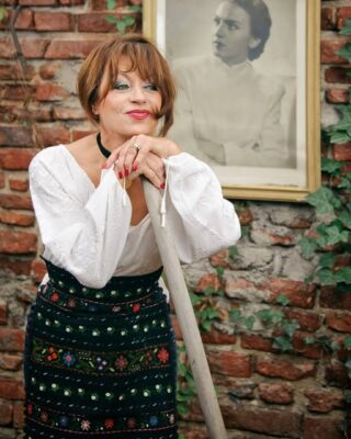 Adriana Trandafir se RETRAGE din teatru după ce în viața ei a apărut…