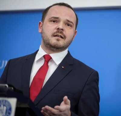 SCHIMBARE majoră pentru toți PACIENȚII, din august dispar definitiv…
