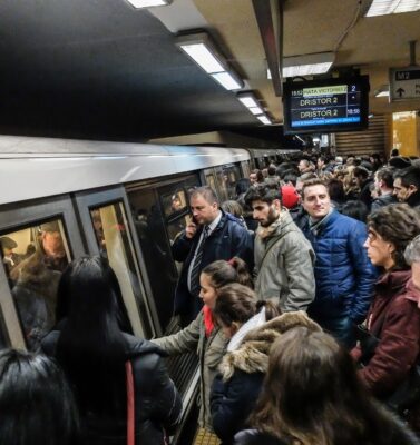 Tarifele au fost MODIFICATE, iar o singură călătorie cu metroul a ajuns la…