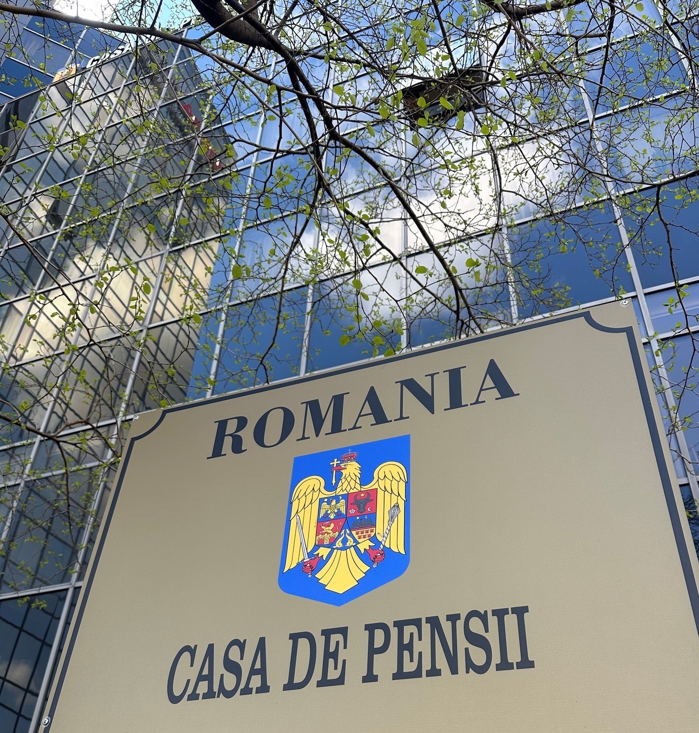 Toți PENSIONARII riscă BLOCAREA plăților dacă nu fac acest lucru în…
