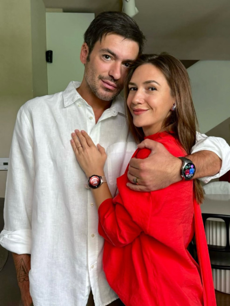 Adela Popescu și Radu Vâlcan au fost INVITAȚI ACASĂ de celebra vedetă…