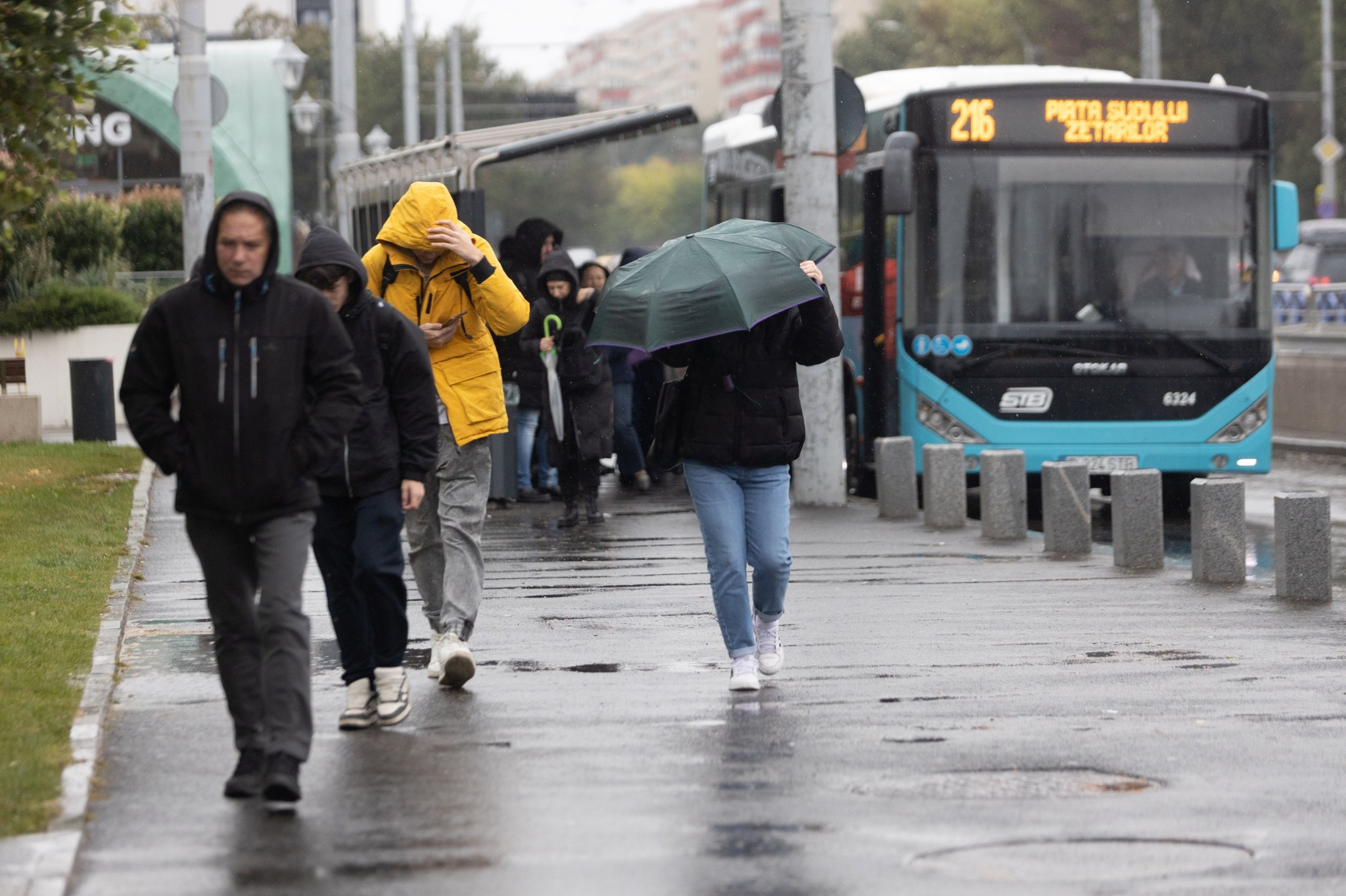 Meteorologii anunță o SCHIMBARE RADICALĂ a vremii care va aduce…