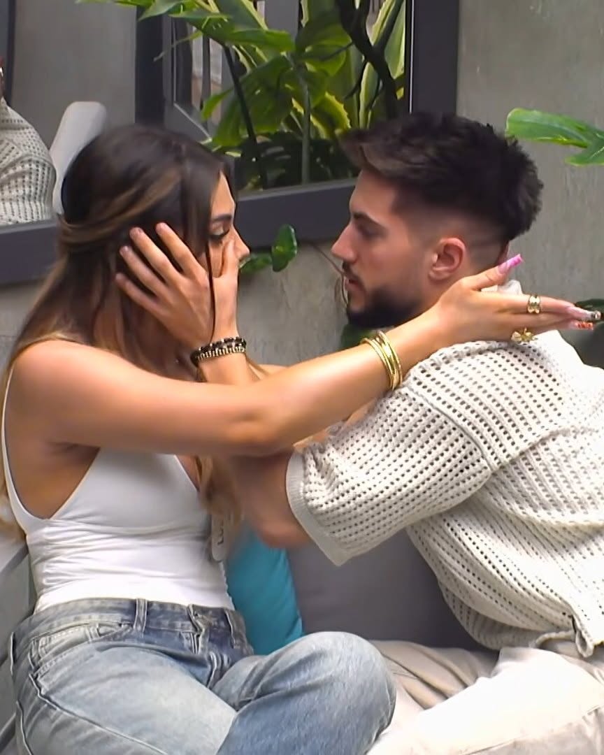 Lucia a izbucnit în PLÂNS după ce Iosif i-a reproșat că nu poartă…