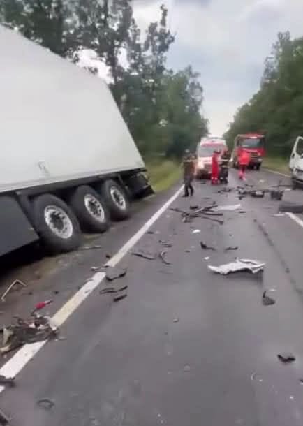 TRAGEDIE rutieră: cine este șoferul care a murit după impactul cu…