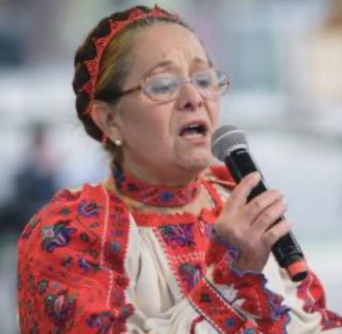 Interpreta de muzică populară Iuliana Băican Chelu s-a stins din viață. Anunțul trist a fost făcut de fiica artistei
